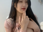 Cô gái Trung Quốc xinh đẹp thuần khiết